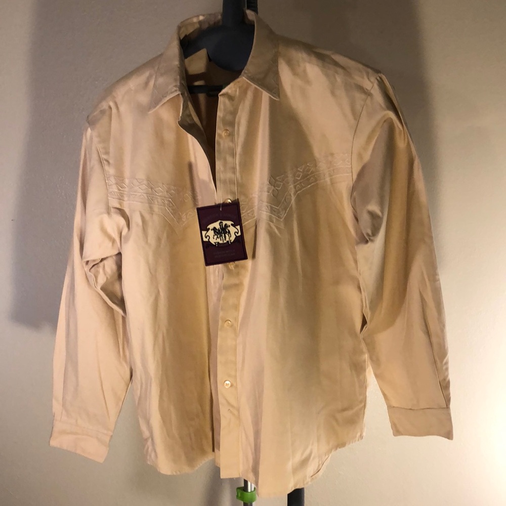 Brand new with tag long sleeve western